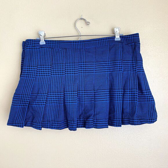 Miley Cyrus Max Azria Size 11 Blue Houndstooth Short Pleated Mini Skirt Buttons - Picture 2 of 8